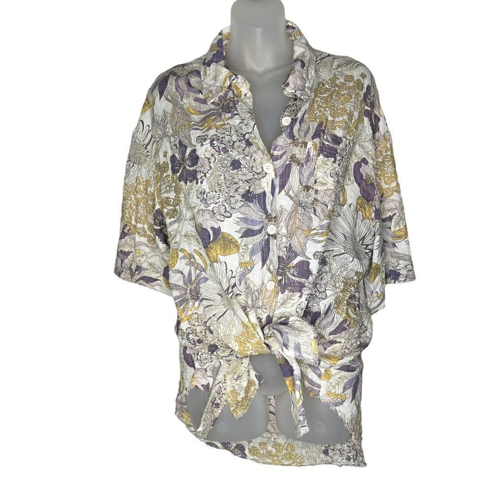 POL Clothing Button Down Top Small NWOT‎